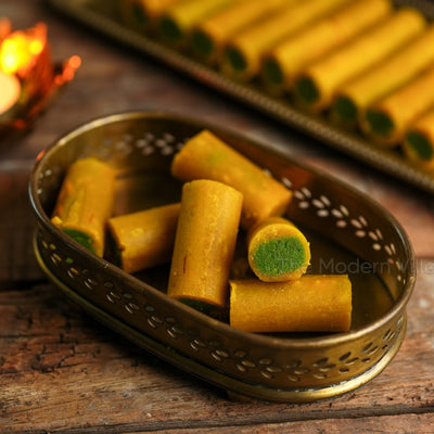 Badam Pista Roll