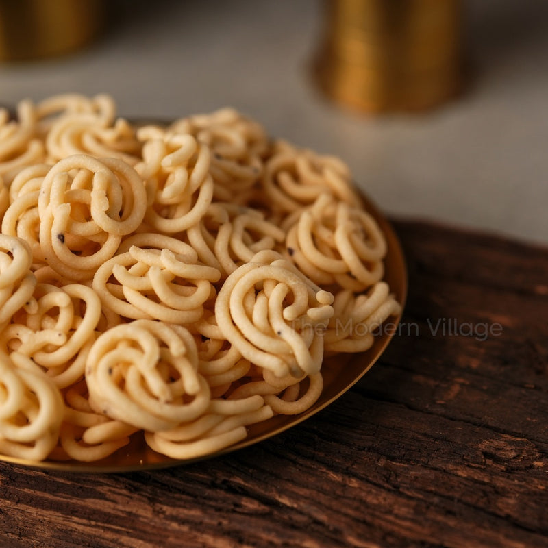 Thengai Pal Murukku