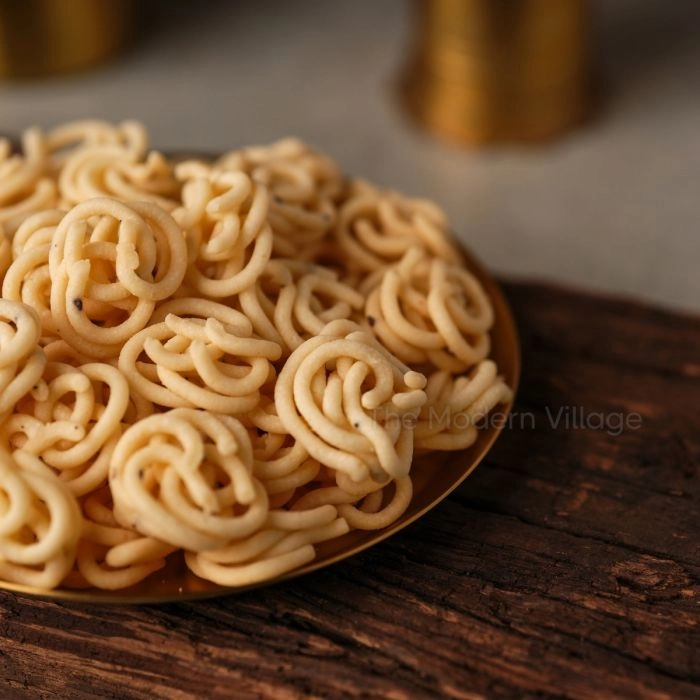 Thengai Pal Murukku