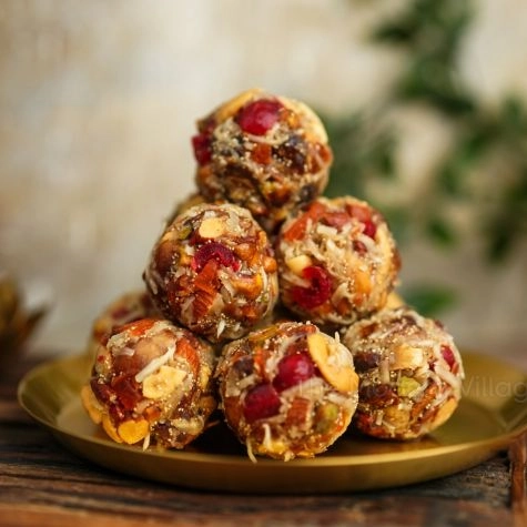 Dry Fruit Laddu