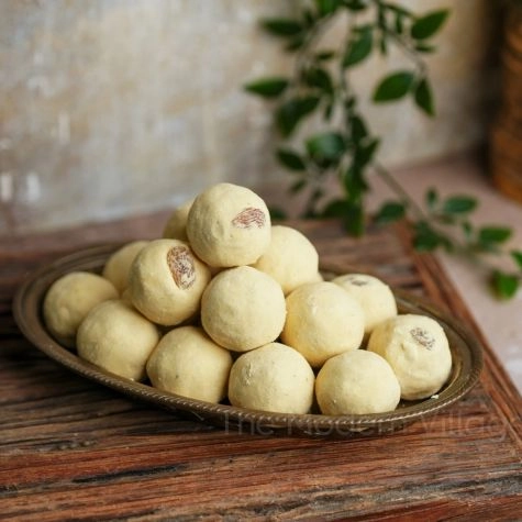 Maa Laddu