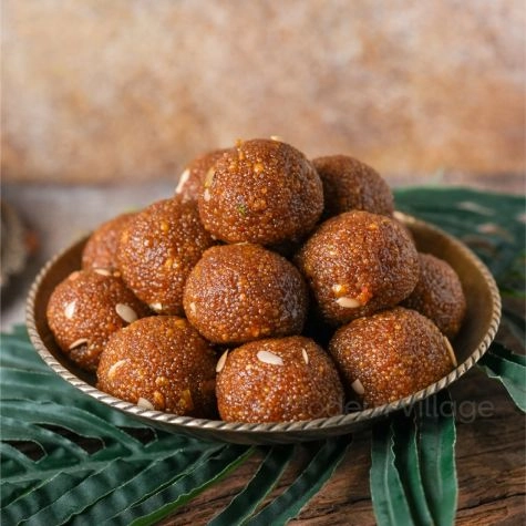 Karupatti Laddu